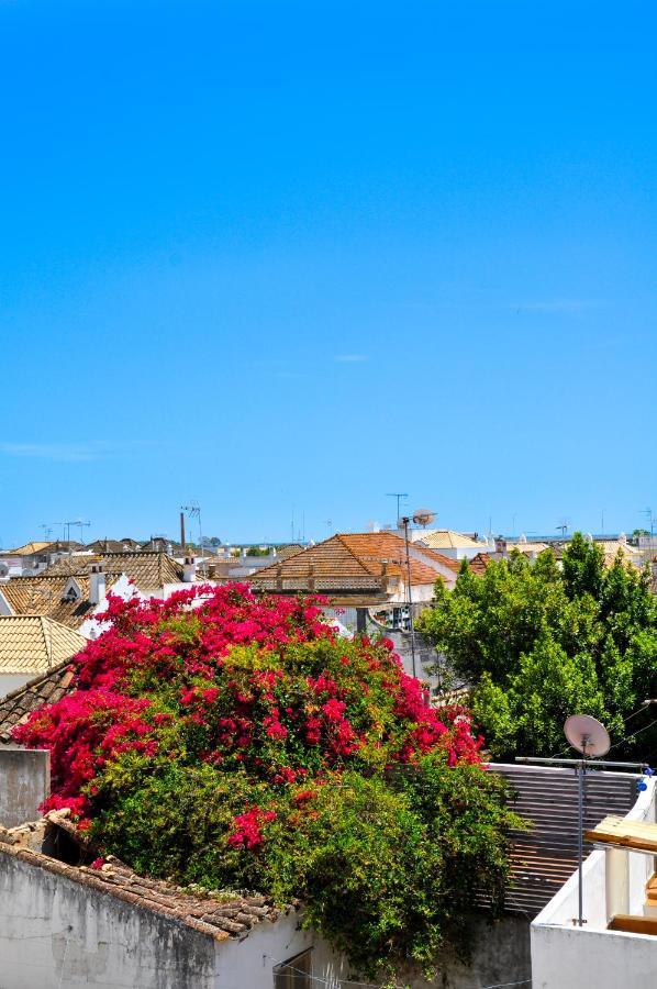 Lovelystay - Casa Salto - Charming Townhouse With Large Terrace Tavira Exteriör bild