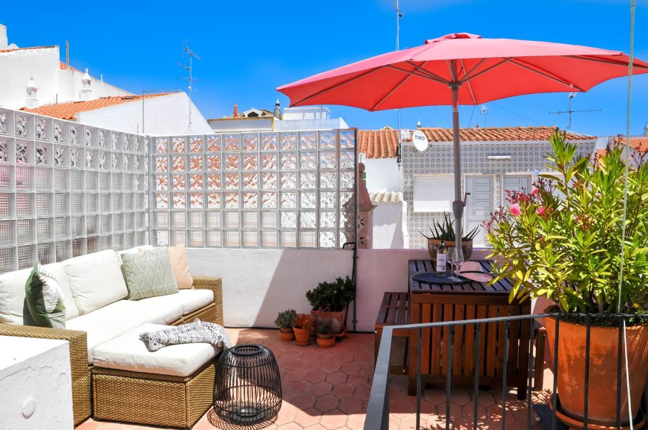 Lovelystay - Casa Salto - Charming Townhouse With Large Terrace Tavira Exteriör bild