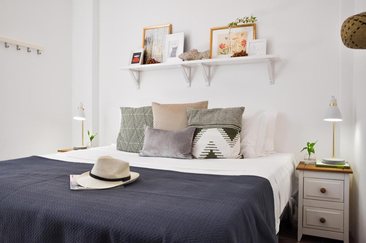 Lovelystay - Casa Salto - Charming Townhouse With Large Terrace Tavira Exteriör bild